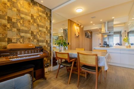 Apartamento para alugar com 75m², 2 quartos e 2 vagasSala