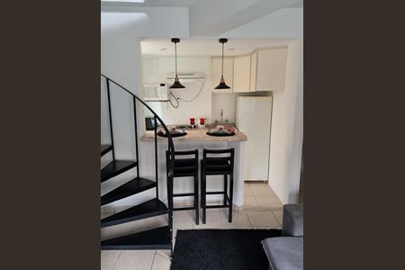 Apartamento à venda com 45m², 1 quarto e 1 vagaFoto 02