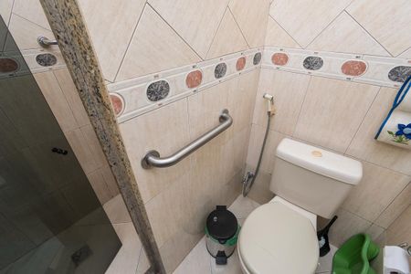 Casa à venda com 168m², 4 quartos e sem vagaBanheiro da Suíte