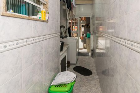 Casa à venda com 168m², 4 quartos e sem vagaÁrea de Serviço