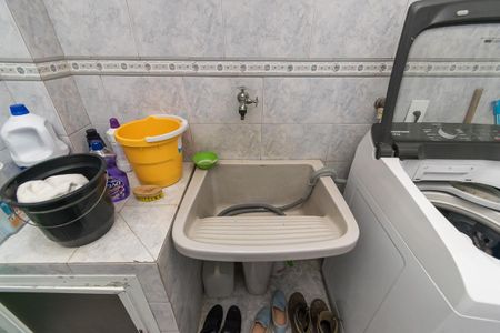 Casa à venda com 168m², 4 quartos e sem vagaÁrea de Serviço