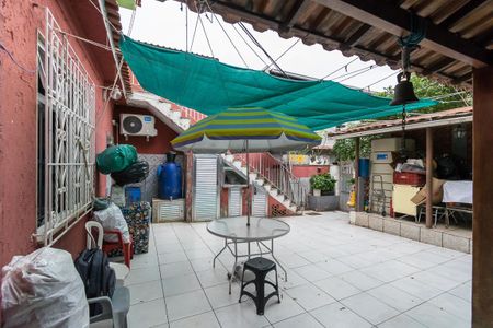 Casa à venda com 168m², 4 quartos e sem vagaVaranda gourmet