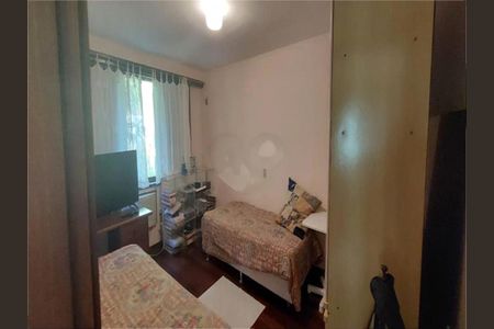 Casa à venda com 489m², 6 quartos e 4 vagas