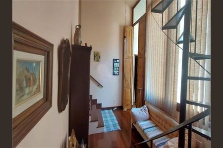 Casa à venda com 489m², 6 quartos e 4 vagas