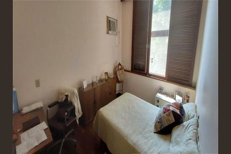 Casa à venda com 489m², 6 quartos e 4 vagas