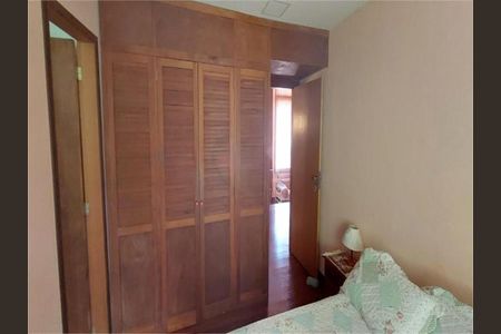 Casa à venda com 489m², 6 quartos e 4 vagas