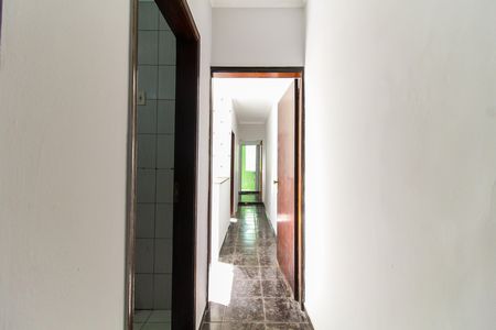 Casa para alugar com 90m², 2 quartos e sem vaga Casa para alugar com 90m², 2 quartos e sem vagaCorredor