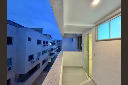 Apartamento à venda com 180m², 3 quartos e 3 vagas Apartamento à venda com 180m², 3 quartos e 3 vagasSuite 1 - Varanda