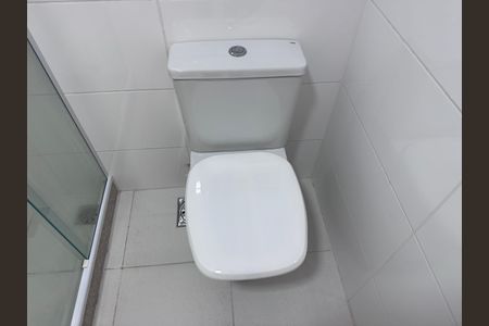 Apartamento à venda com 180m², 3 quartos e 3 vagas Apartamento à venda com 180m², 3 quartos e 3 vagasSuite 2 - Banheiro