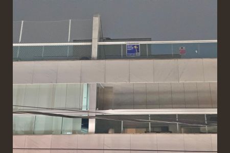 Apartamento à venda com 180m², 3 quartos e 3 vagas Apartamento à venda com 180m², 3 quartos e 3 vagasPlaquinha Quinto Andar