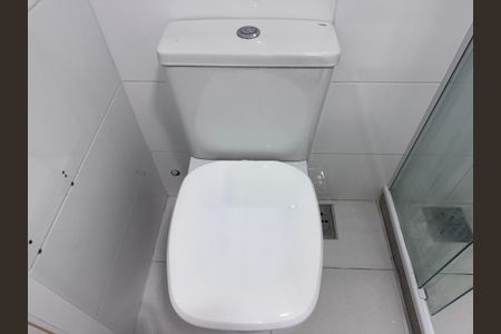 Apartamento à venda com 180m², 3 quartos e 3 vagas Apartamento à venda com 180m², 3 quartos e 3 vagasSuite 1 - Banheiro