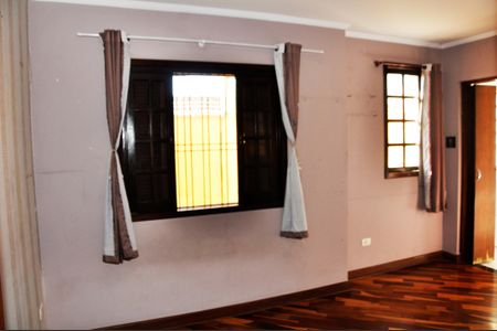 Casa à venda com 532m², 3 quartos e 4 vagasDetalhe - Quarto 04 com Suíte