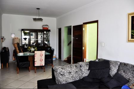 Casa à venda com 532m², 3 quartos e 4 vagasDetalhe - Sala