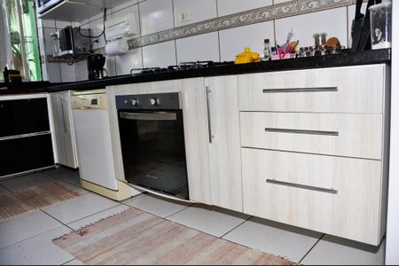 Casa à venda com 532m², 3 quartos e 4 vagasDetalhe - Cozinha