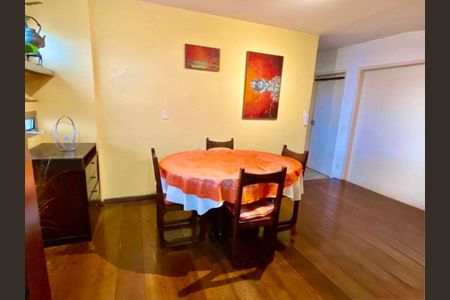 Apartamento à venda com 142m², 3 quartos e 2 vagas Apartamento à venda com 142m², 3 quartos e 2 vagasFoto 04