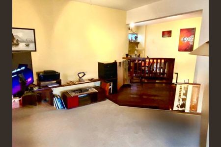 Apartamento à venda com 142m², 3 quartos e 2 vagas Apartamento à venda com 142m², 3 quartos e 2 vagasFoto 02