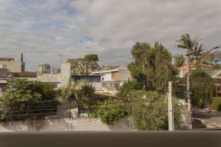 Casa à venda com 280m², 4 quartos e 4 vagas Casa à venda com 280m², 4 quartos e 4 vagasVaranda da Suíte 2