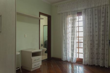 Casa à venda com 280m², 4 quartos e 4 vagas Casa à venda com 280m², 4 quartos e 4 vagasSuíte 2