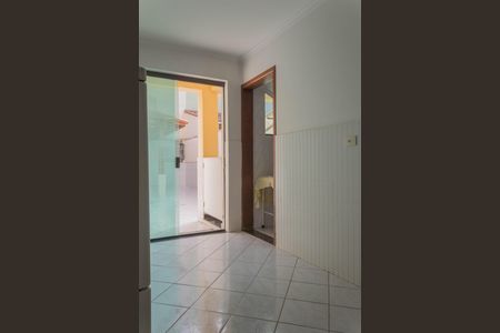 Casa à venda com 280m², 4 quartos e 4 vagas Casa à venda com 280m², 4 quartos e 4 vagasÁrea de Serviço