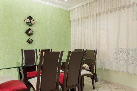 Casa à venda com 280m², 4 quartos e 4 vagas Casa à venda com 280m², 4 quartos e 4 vagasCopa