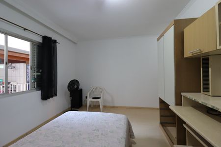 Casa para alugar com 276m², 4 quartos e 6 vagasSuíte 2