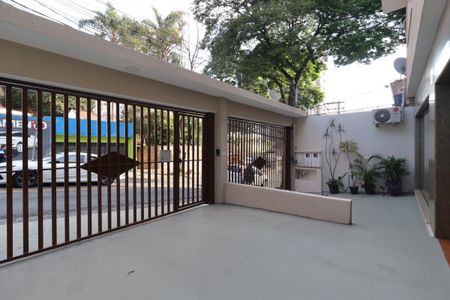 Casa para alugar com 276m², 4 quartos e 6 vagasGaragem aberta