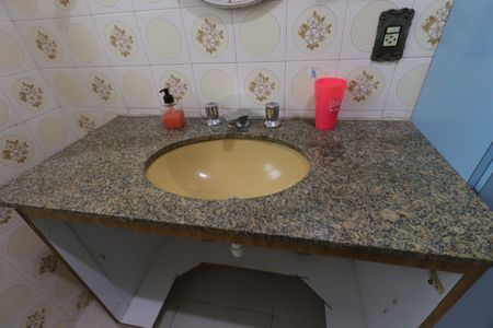 Casa para alugar com 276m², 4 quartos e 6 vagasBanheiro Social - Pia