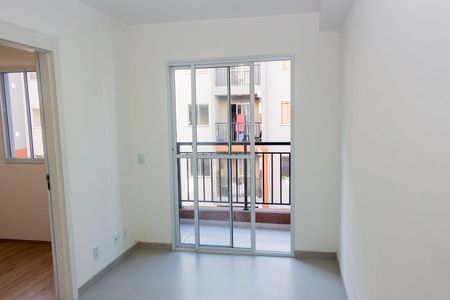 Apartamento para alugar com 37m², 2 quartos e sem vaga Apartamento para alugar com 37m², 2 quartos e sem vagaSala