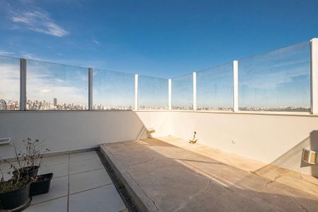 Apartamento à venda com 360m², 2 quartos e 1 vaga Apartamento à venda com 360m², 2 quartos e 1 vagaTerraço