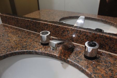 Apartamento à venda com 156m², 4 quartos e 2 vagasBanheiro