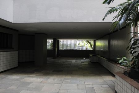 Apartamento à venda com 156m², 4 quartos e 2 vagasArea Comum 