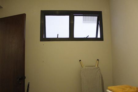 Apartamento à venda com 156m², 4 quartos e 2 vagasArea de Serviço