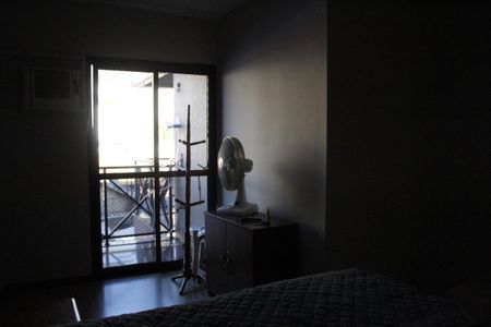 Apartamento à venda com 156m², 4 quartos e 2 vagasQuarto 2