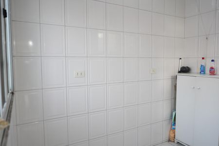 Casa à venda com 136m², 3 quartos e 1 vagaÁrea de Serviço