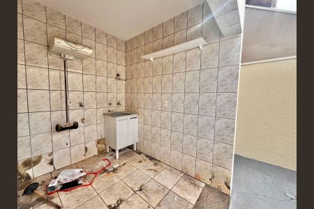 Casa à venda com 180m², 3 quartos e 2 vagasÁrea de Serviço