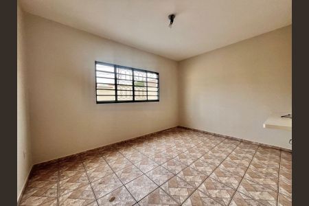 Casa à venda com 180m², 3 quartos e 2 vagasSala 2