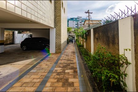 Apartamento à venda com 200m², 4 quartos e 2 vagas Apartamento à venda com 200m², 4 quartos e 2 vagasÁrea comum