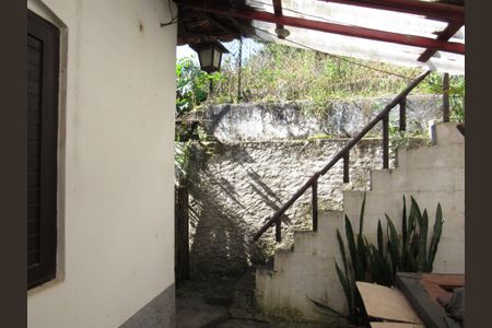 Casa à venda com 2500m², 2 quartos e 30 vagasÁrea Externa