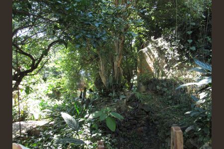 Casa à venda com 2500m², 2 quartos e 30 vagasÁrea Externa