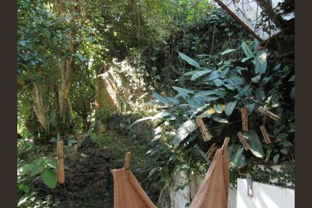 Casa à venda com 2500m², 2 quartos e 30 vagasÁrea Externa