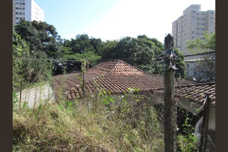 Casa à venda com 2500m², 2 quartos e 30 vagasÁrea Externa