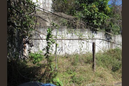 Casa à venda com 2500m², 2 quartos e 30 vagasÁrea Externa