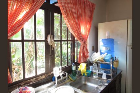 Casa à venda com 2500m², 2 quartos e 30 vagasCozinha