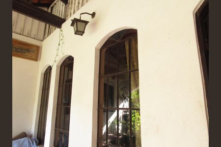 Casa à venda com 2500m², 2 quartos e 30 vagasÁrea Externa