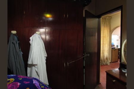 Casa à venda com 2500m², 2 quartos e 30 vagasQuarto 2