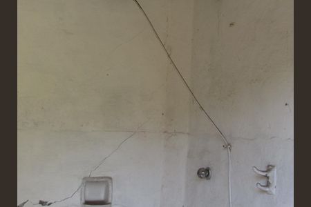 Casa à venda com 2500m², 2 quartos e 30 vagasBanheiro da Área Externa