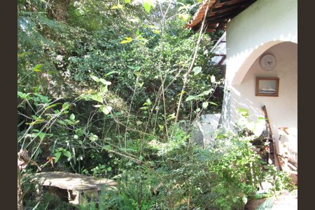 Casa à venda com 2500m², 2 quartos e 30 vagasÁrea Externa