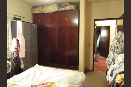 Casa à venda com 2500m², 2 quartos e 30 vagasQuarto 1