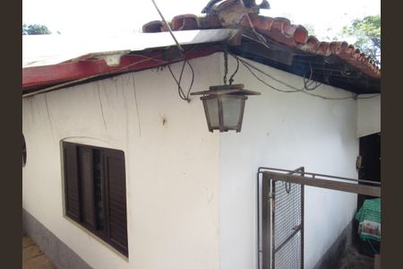 Casa à venda com 2500m², 2 quartos e 30 vagasÁrea Externa