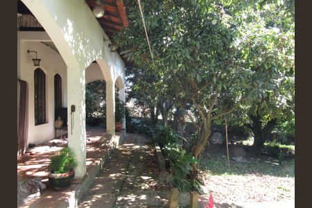 Casa à venda com 2500m², 2 quartos e 30 vagasÁrea Externa